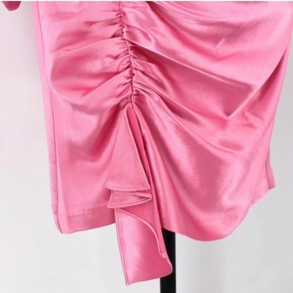 Cinq à Sept Barbie Pink Natalia Smooth Satin Long Sleeve Dress - Picture 5 of 16